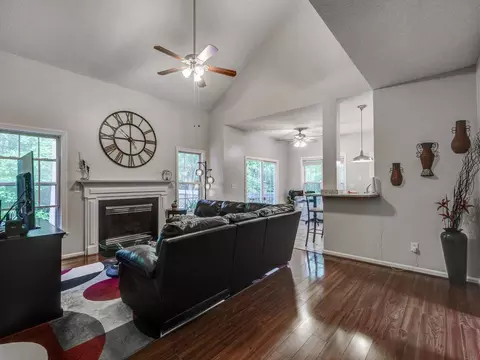 312 Maymont Dr, Durham, NC 27703 photo 12