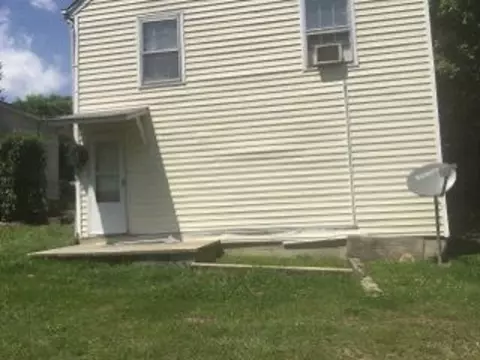 213 Webb St, Roxboro, NC 27573 photo 9
