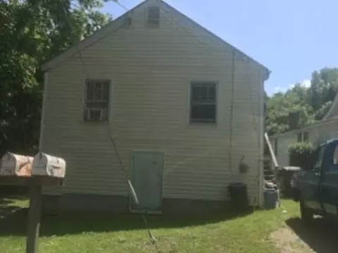 213 Webb St, Roxboro, NC 27573 photo 5