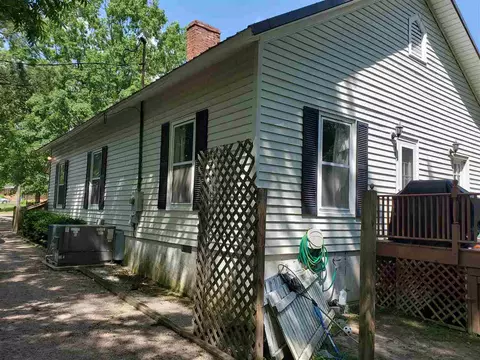 404 E Chatham St, Apex, NC 27502 photo 4