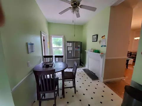 404 E Chatham St, Apex, NC 27502 photo 17