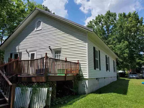404 E Chatham St, Apex, NC 27502 photo 3