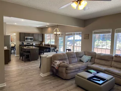 102 Bergen Ave, Apex, NC 27502 photo 8