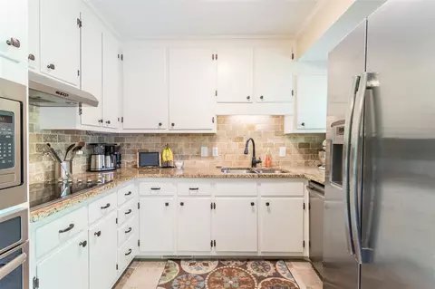 2625 W Cornwallis Rd, Durham, NC 27705 photo 13
