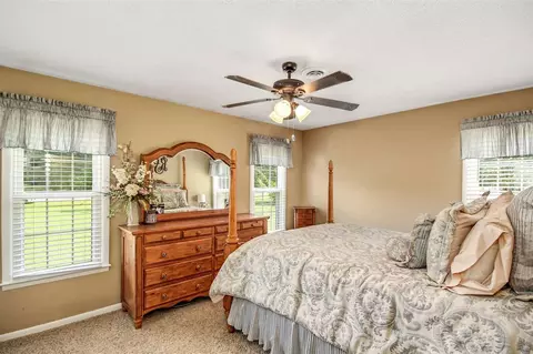 100 Eason Cir, Selma, NC 27576 photo 13