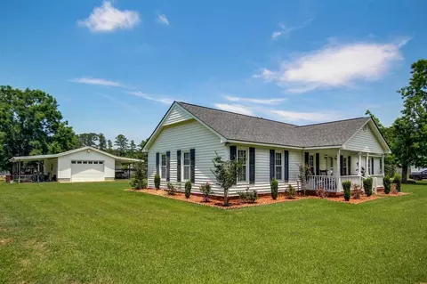 100 Eason Cir, Selma, NC 27576 photo 4