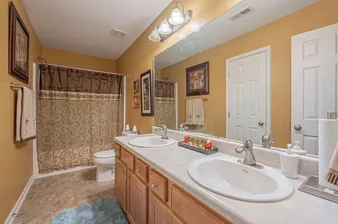 4913 Redgrass Cir, Garner, NC 27529 photo 23