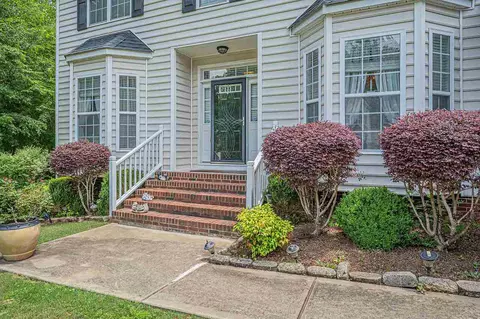 4913 Redgrass Cir, Garner, NC 27529 photo 2