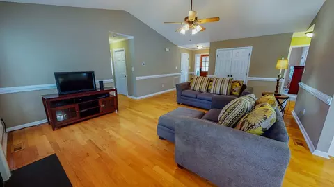 4 Stone Mill Pl, Durham, NC 27712 photo 11
