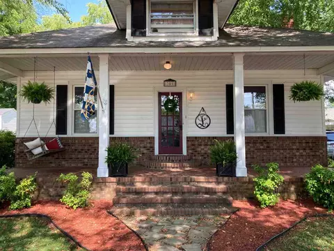 301 S 11th St, Erwin, NC 28339 photo 1