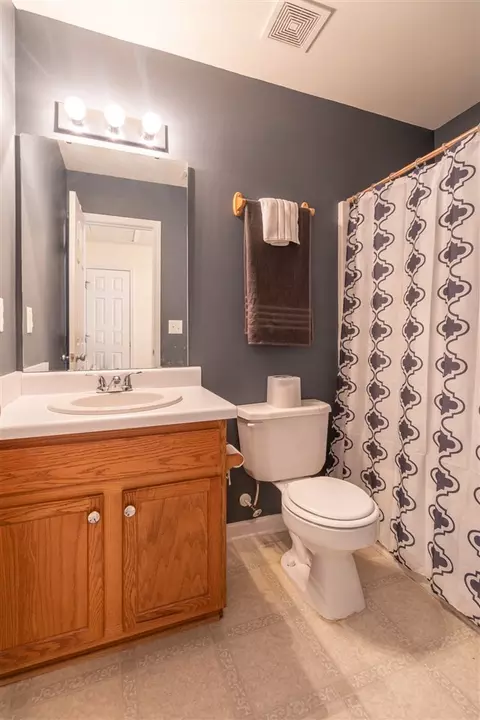 413 Summer Breeze Dr, Durham, NC 27704 photo 11