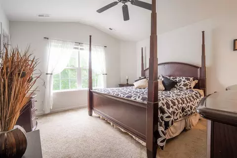 413 Summer Breeze Dr, Durham, NC 27704 photo 12