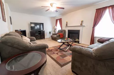 413 Summer Breeze Dr, Durham, NC 27704 photo 4