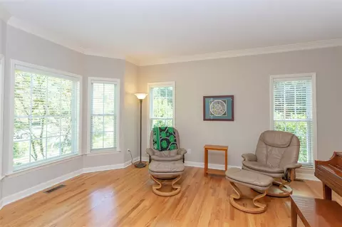 206 Mckinley St, Durham, NC 27705 photo 4