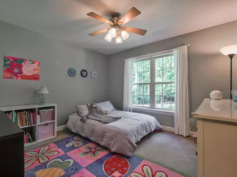 4615 Stillview Dr, Durham, NC 27712 photo 11