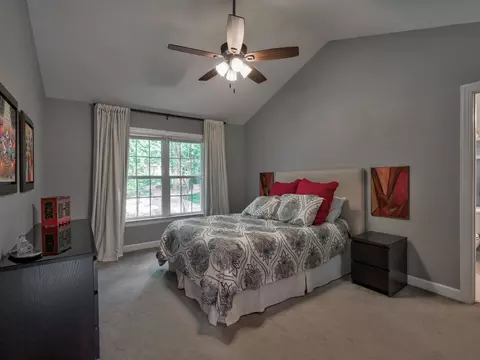 4615 Stillview Dr, Durham, NC 27712 photo 8