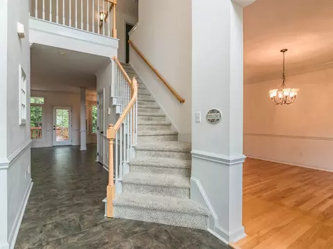 710 Stinhurst Dr, Durham, NC 27713 photo 3