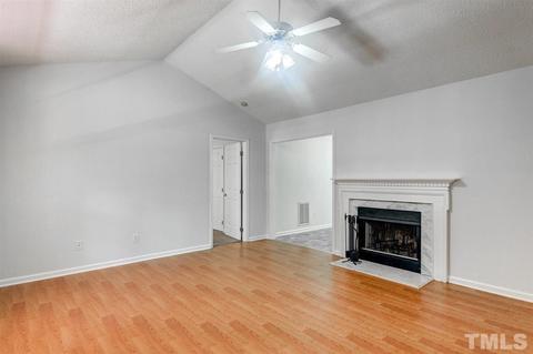 1507 Middle Ridge Dr, Willow Springs, NC 27592 photo 3