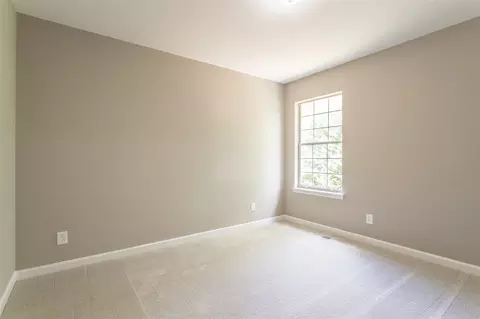 4004 Meriwether Dr, Durham, NC 27704 photo 15