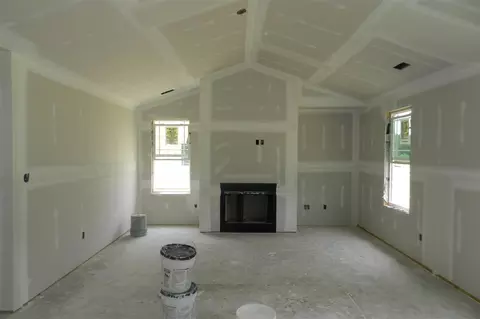 45 Landfall Ln, Smithfield, NC 27577 photo 2