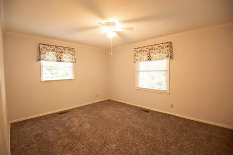 2322 Cardinal Dr, Durham, NC 27707 photo 28