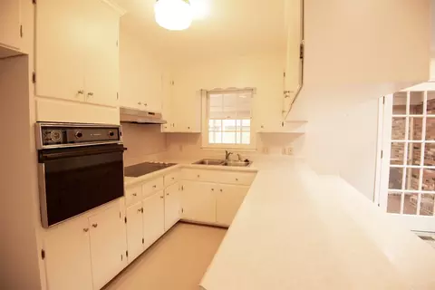 2322 Cardinal Dr, Durham, NC 27707 photo 14