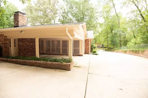 2322 Cardinal Dr, Durham, NC 27707 photo 5