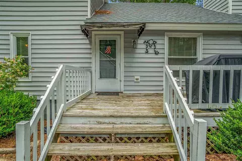 205 Maple Dr, Erwin, NC 28339 photo 5