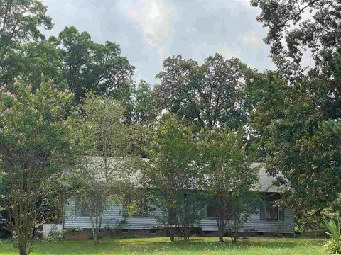 5300 Hadrian Dr, Durham, NC 27703 photo 1