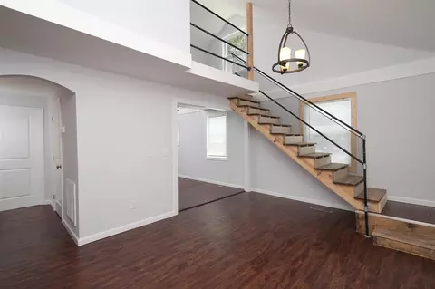 400 Raynor St, Durham, NC 27703 photo 3