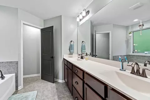 3412 Flat River Dr, Durham, NC 27703 photo 19