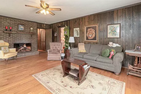 202 Powell St, Smithfield, NC 27577 photo 12