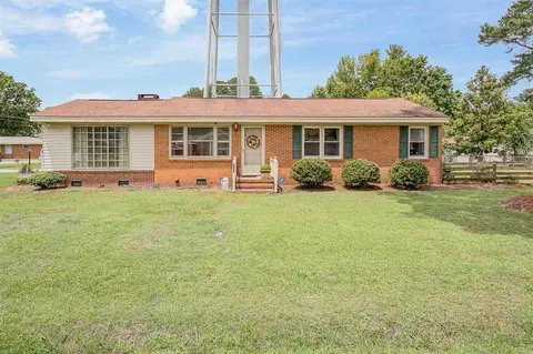 202 Powell St, Smithfield, NC 27577 photo 1