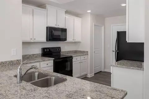 27 Doonbeg Dr, Fuquay Varina, NC 27526 photo 5