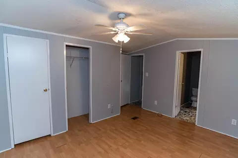5318 Ventoria Dr, Durham, NC 27712 photo 4