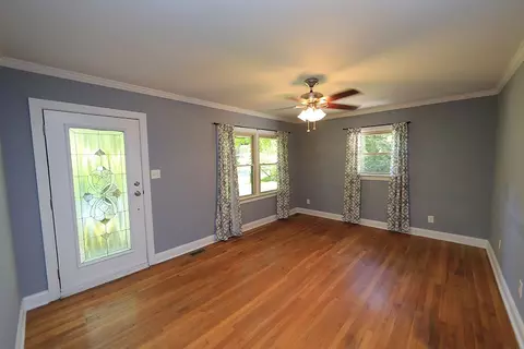 131 Murphy Dr, Cary, NC 27513 photo 4