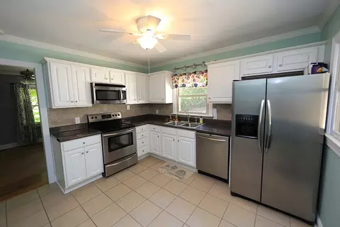 131 Murphy Dr, Cary, NC 27513 photo 5
