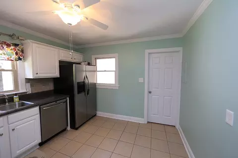 131 Murphy Dr, Cary, NC 27513 photo 6
