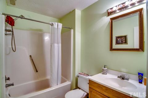 49 Willow Bridge Dr, Durham, NC 27707 photo 21