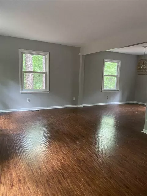 5503 Centennial Dr, Durham, NC 27712 photo 4