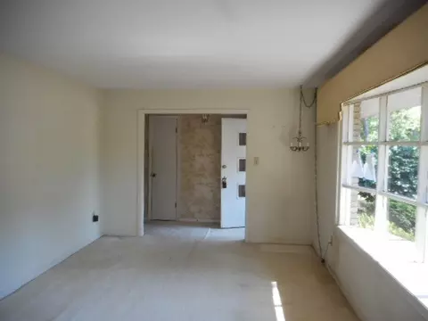 300 Pine St, Smithfield, NC 27577 photo 4