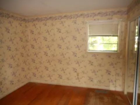 300 Pine St, Smithfield, NC 27577 photo 8