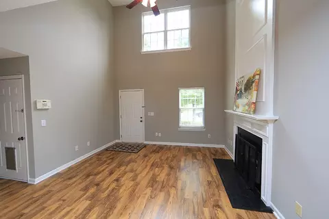 628 Ashford Ln, Durham, NC 27713 photo 4