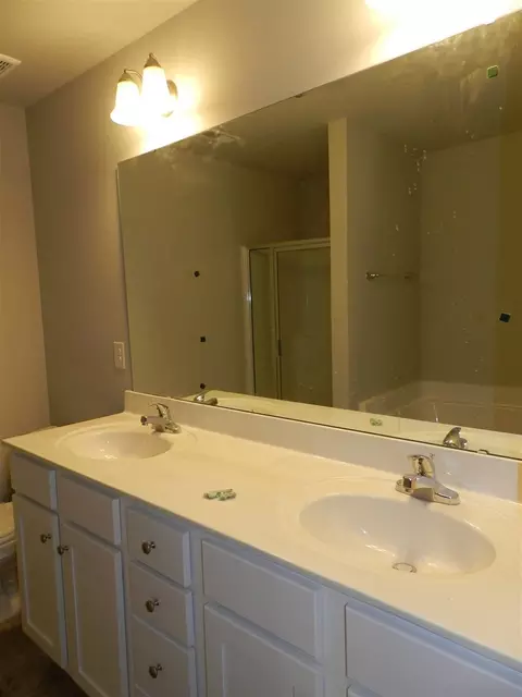 209 Cornfield Ln, Benson, NC 27504 photo 7