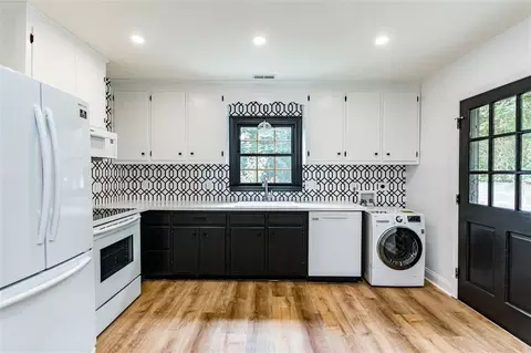 3030 Dixon Rd, Durham, NC 27707 photo 9