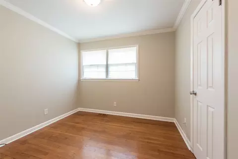 6 Holmes Cir, Durham, NC 27713 photo 13