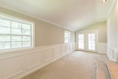 6 Holmes Cir, Durham, NC 27713 photo 11