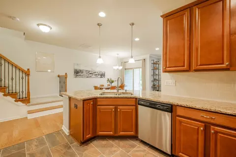 42 Argonaut Dr, Durham, NC 27705 photo 6