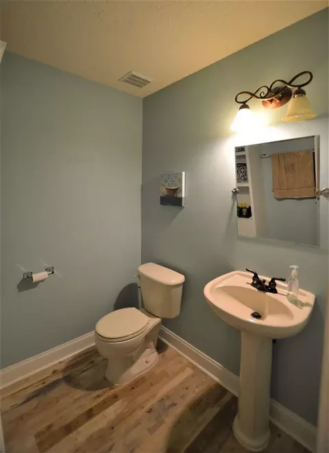 117 Erwin Ave, Erwin, NC 28339 photo 4