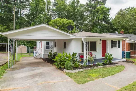 2809 Atlantic St, Durham, NC 27707 photo 2